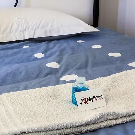 Myroom Guest house *